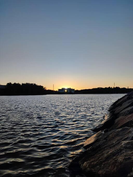 In Herttoniemenranta Lägenhet *